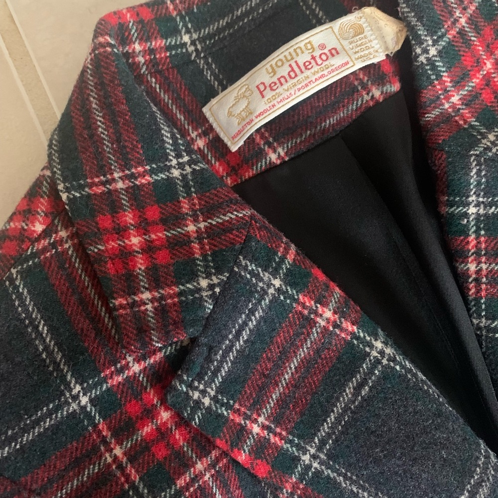 Vintage Pendleton Plaid Blazer - Picture 6 of 9